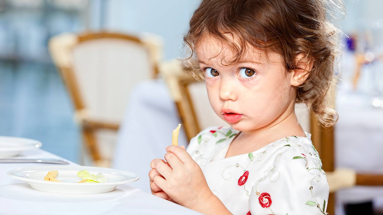 11 thực phẩm tuyệt đối cấm kị cho trẻ sơ sinh mẹ phải nhớ